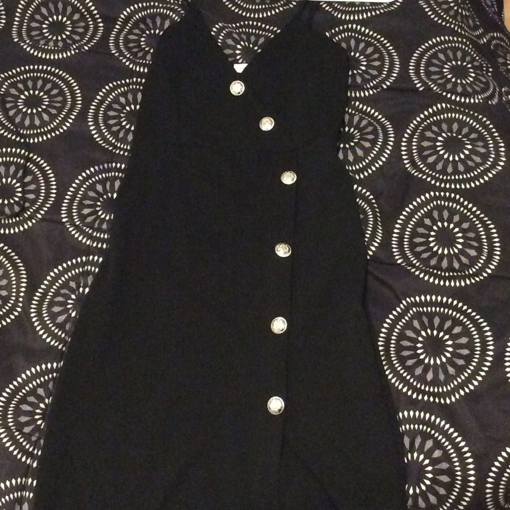 Black Dress!! Never Worn!! Still has tag on!!